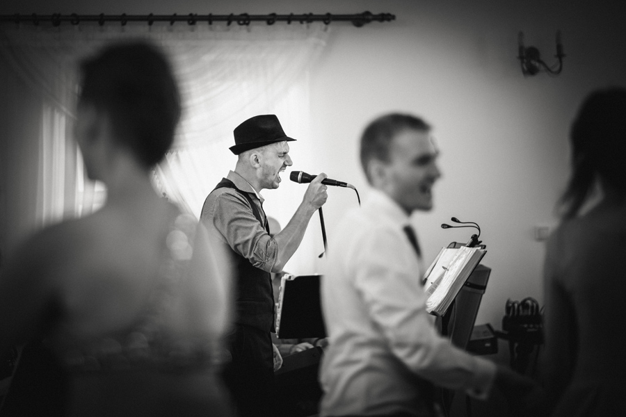 reportaż ślubny Gosi i Łukasza fotografia ślubna bielsko; fotografia ślubna kraków; dwóch fotograf na ślub; zdjęcia ślubne; fotograf ślubny bielsko