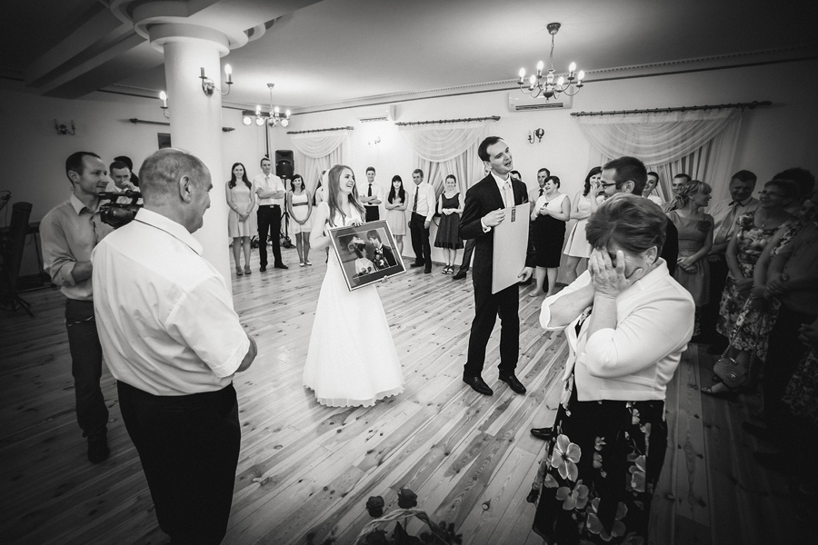 reportaż ślubny Gosi i Łukasza fotografia ślubna bielsko; fotografia ślubna kraków; dwóch fotograf na ślub; zdjęcia ślubne; fotograf ślubny bielsko