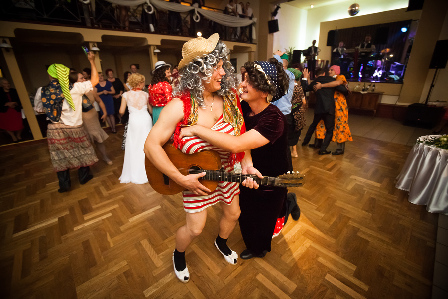 fotografia ślubna bielsko; fotografia ślubna czechowice; dwóch fotograf na ślub; zdjęcia ślubne; fotograf ślubny bielsko