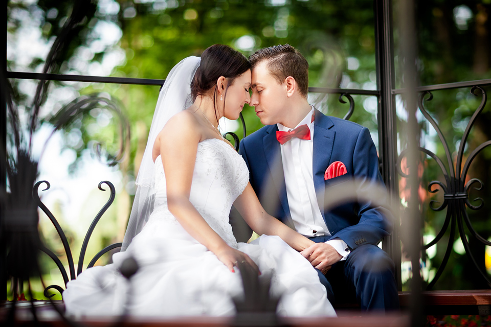 plener ślubny w lesie, sesja slubna w naturze, romantyczna sesja slubna, zdjecia slubne goczalkowice, plener slubny w goczalkowicach, fotografia ślubna śląsk, fotografia ślubna pszczyna, dwóch fotografów na ślub, zdjęcia ślubne, fotograf ślubny bielsko