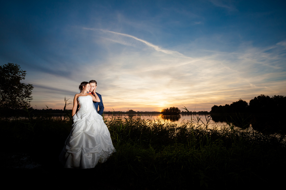 plener ślubny w lesie, sesja slubna w naturze, romantyczna sesja slubna, zdjecia slubne goczalkowice, plener slubny w goczalkowicach, fotografia ślubna śląsk, fotografia ślubna pszczyna, dwóch fotografów na ślub, zdjęcia ślubne, fotograf ślubny bielsko