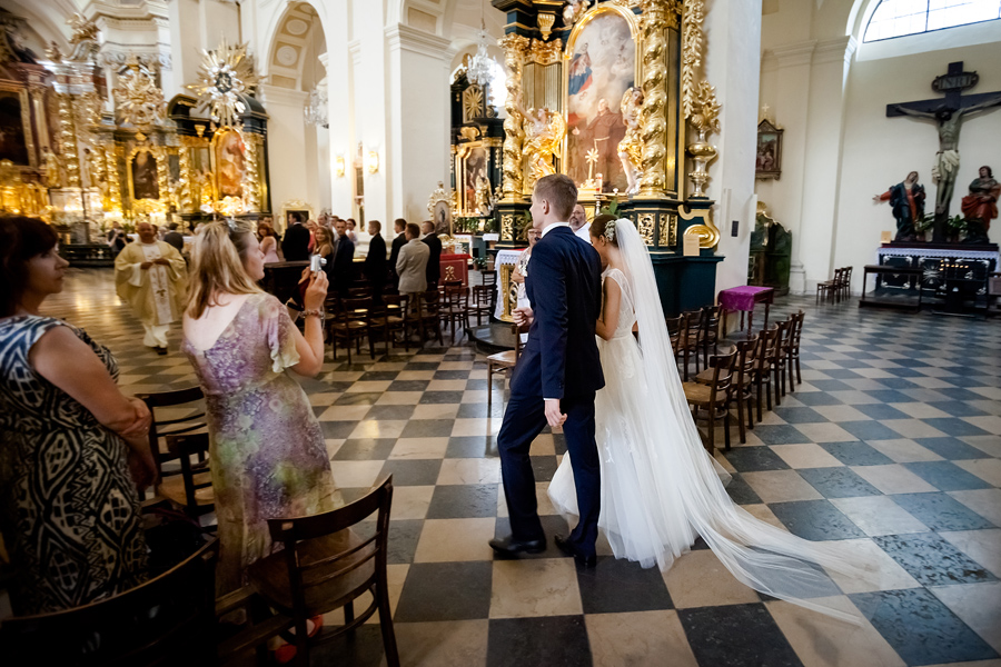 reportaż ślubny Magdy i Piotra fotografia ślubna śląsk; fotografia ślubna kraków; dwóch fotograf na ślub; zdjęcia ślubne; fotograf ślubny bielsko