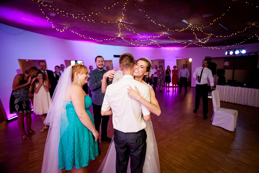 reportaż ślubny Magdy i Piotra fotografia ślubna śląsk; fotografia ślubna kraków; dwóch fotograf na ślub; zdjęcia ślubne; fotograf ślubny bielsko