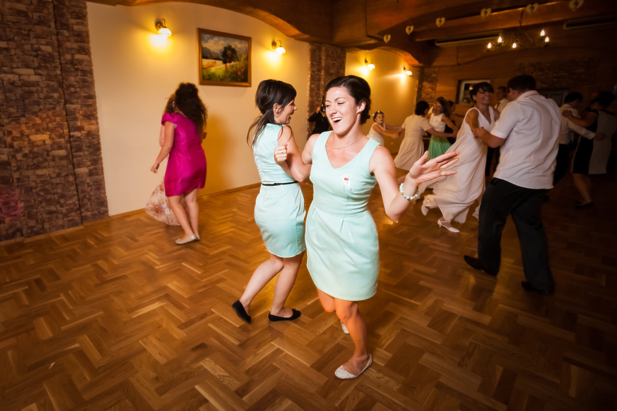 fotografia ślubna śląsk; fotografia ślubna kraków; dwóch fotograf na ślub; zdjęcia ślubne; fotograf ślubny bielsko