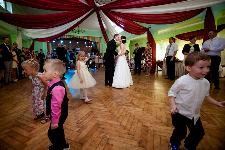 reportaż ślubny Ani i Gabriela fotografia ślubna śląsk; fotograf ślubny pszczyna; dwóch fotograf na ślub; zdjęcia ślubne; fotograf ślubny bielsko