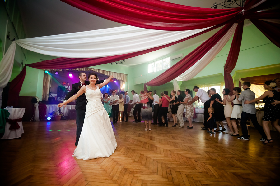 reportaż ślubny Ani i Gabriela fotografia ślubna śląsk; fotograf ślubny pszczyna; dwóch fotograf na ślub; zdjęcia ślubne; fotograf ślubny bielsko