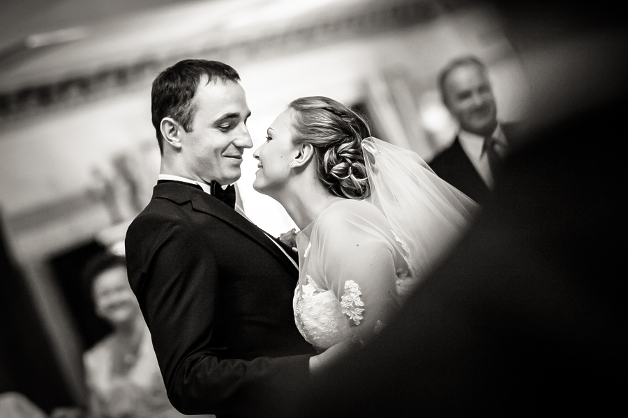 fotografia ślubna śląsk; fotografia ślubna kraków; dwóch fotograf na ślub; zdjęcia ślubne; fotograf ślubny Strzelce Opolskie