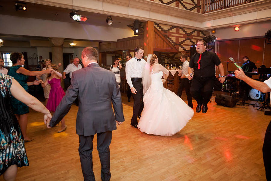 fotografia ślubna śląsk; fotografia ślubna kraków; dwóch fotograf na ślub; zdjęcia ślubne; fotograf ślubny Strzelce Opolskie