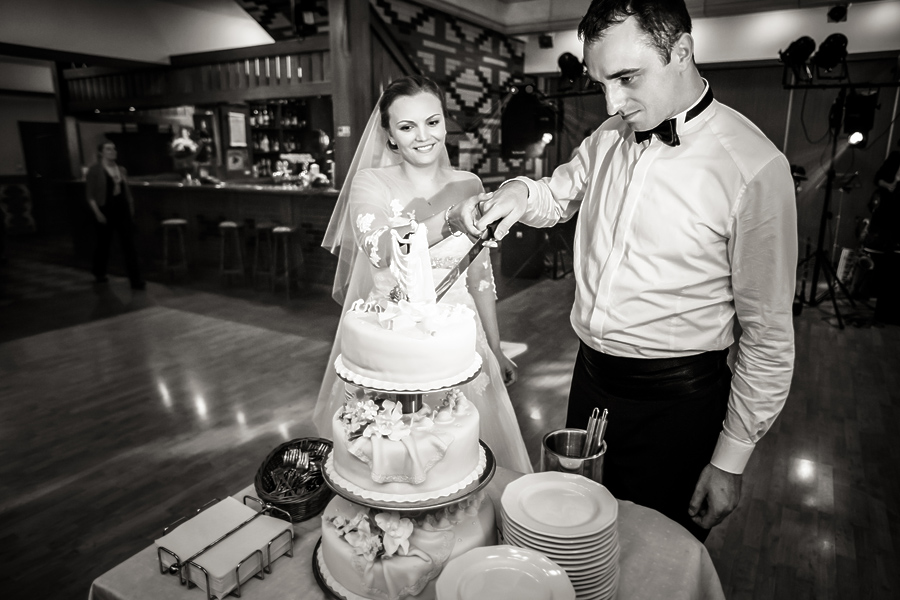 fotografia ślubna śląsk; fotografia ślubna kraków; dwóch fotograf na ślub; zdjęcia ślubne; fotograf ślubny Strzelce Opolskie