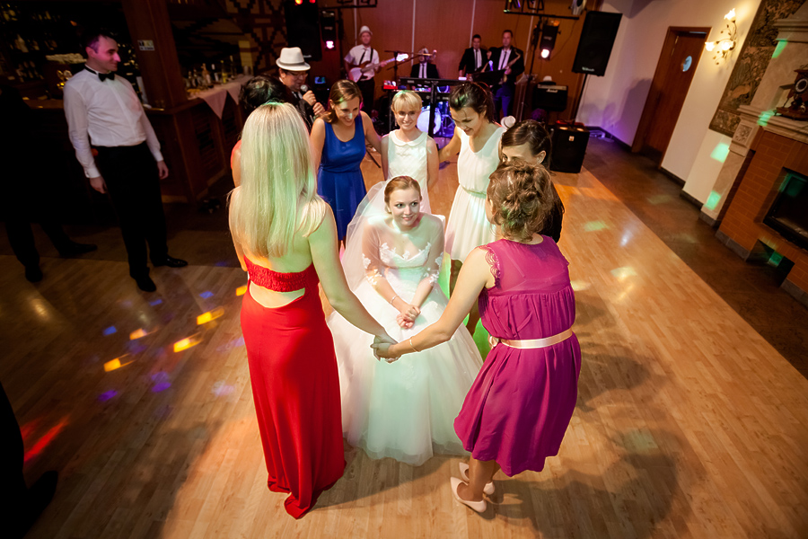 fotografia ślubna śląsk; fotografia ślubna kraków; dwóch fotograf na ślub; zdjęcia ślubne; fotograf ślubny Strzelce Opolskie