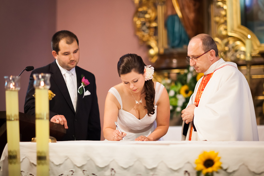 reportaż ślubny Kamili i Macieja fotografia ślubna śląsk; fotografia ślubna kraków; dwóch fotograf na ślub; zdjęcia ślubne; fotograf ślubny bielsko