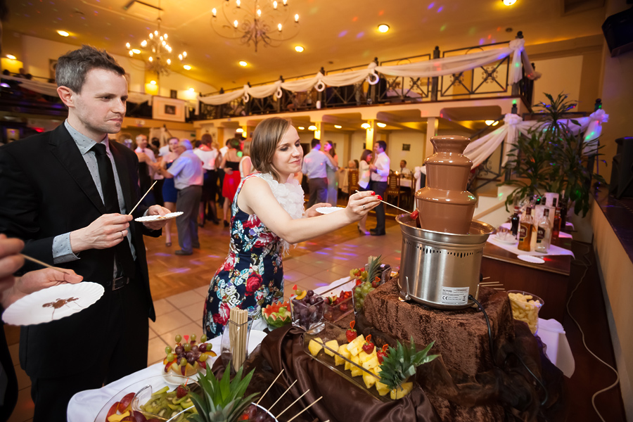 reportaż ślubny Kamili i Macieja fotografia ślubna śląsk; fotografia ślubna kraków; dwóch fotograf na ślub; zdjęcia ślubne; fotograf ślubny bielsko