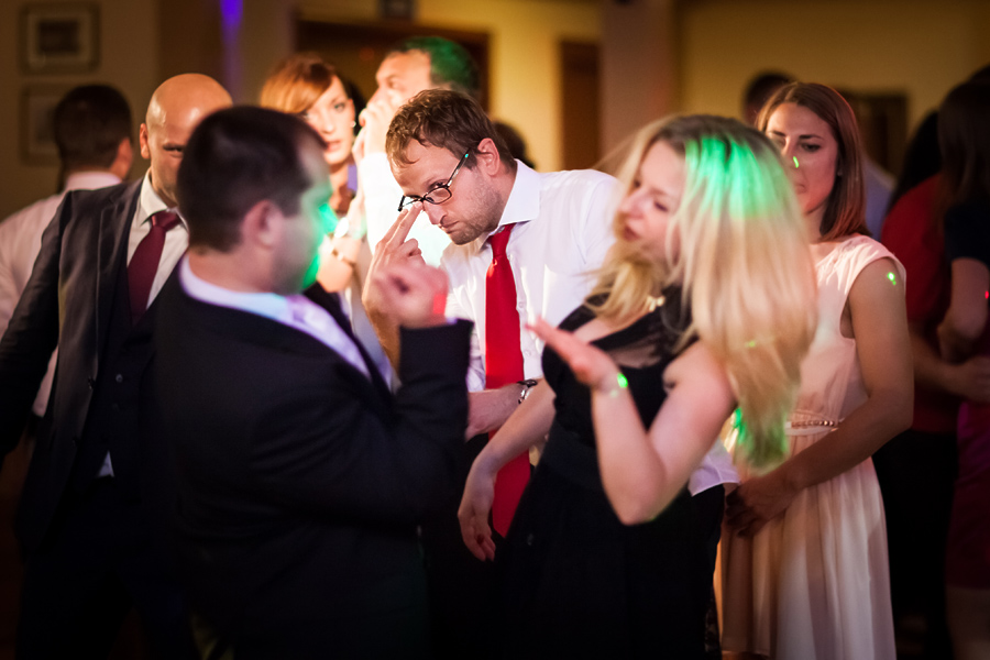 reportaż ślubny Kamili i Macieja fotografia ślubna śląsk; fotografia ślubna kraków; dwóch fotograf na ślub; zdjęcia ślubne; fotograf ślubny bielsko