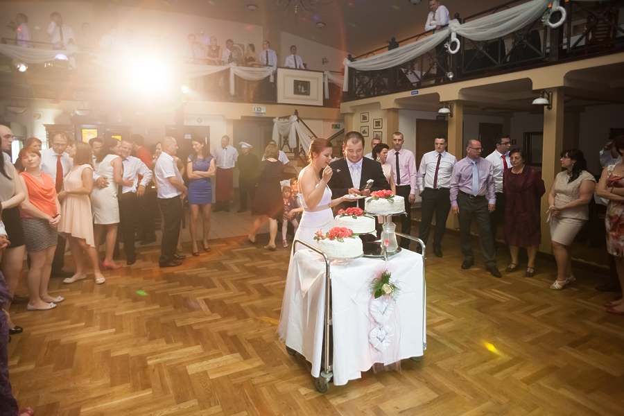 reportaż ślubny Kamili i Macieja fotografia ślubna śląsk; fotografia ślubna kraków; dwóch fotograf na ślub; zdjęcia ślubne; fotograf ślubny bielsko