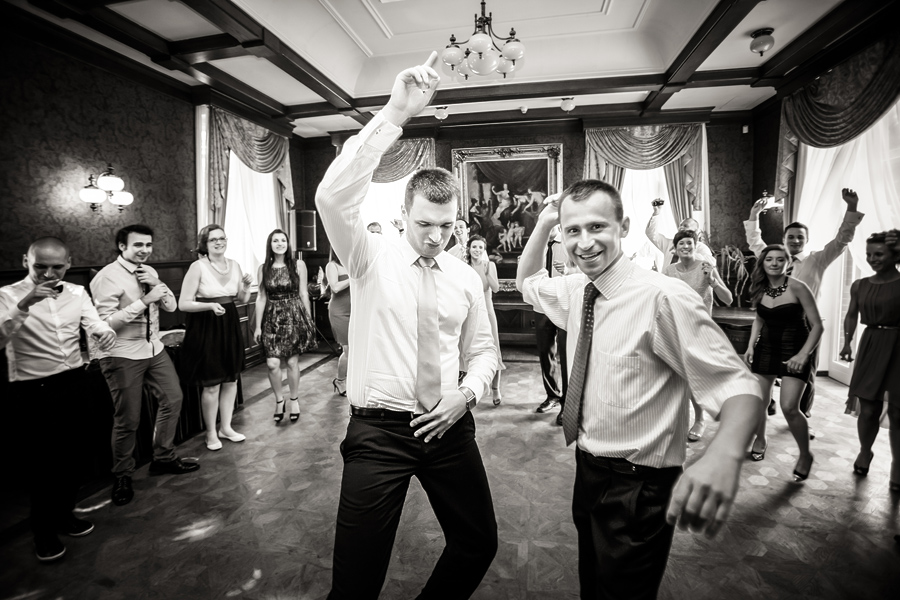 reportaż ślubny Kasi i Pawła fotografia ślubna śląsk; fotografia ślubna kraków; dwóch fotograf na ślub; zdjęcia ślubne; fotograf ślubny gliwice