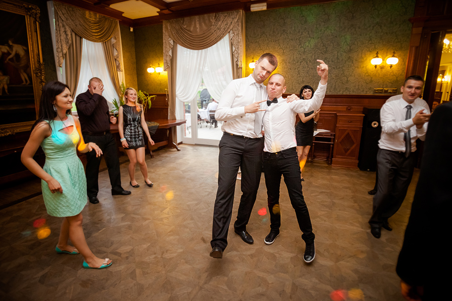 reportaż ślubny Kasi i Pawła fotografia ślubna śląsk; fotografia ślubna kraków; dwóch fotograf na ślub; zdjęcia ślubne; fotograf ślubny gliwice