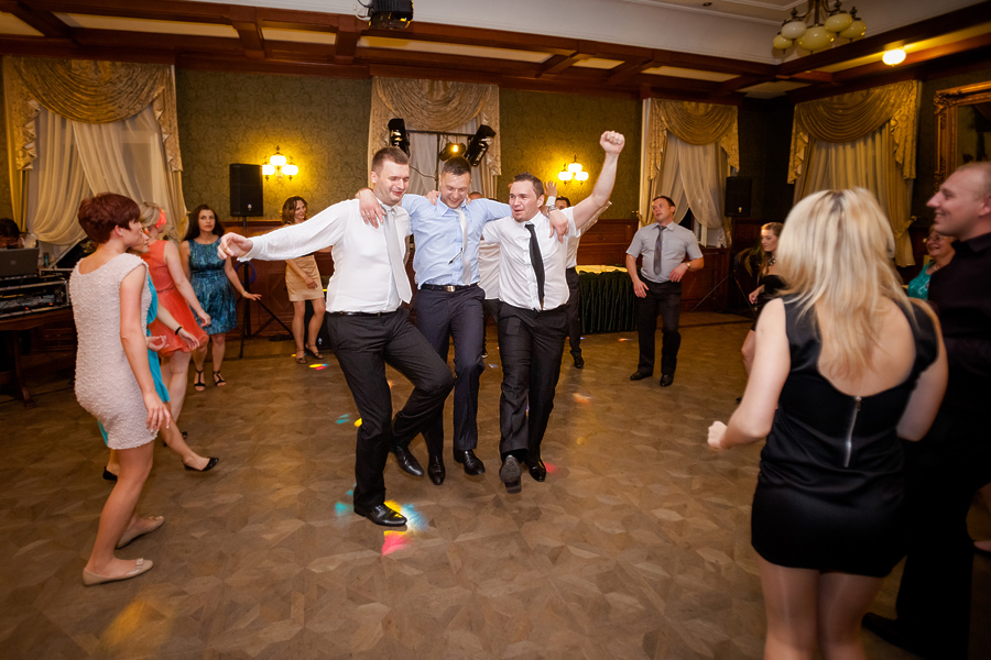 reportaż ślubny Kasi i Pawła fotografia ślubna śląsk; fotografia ślubna kraków; dwóch fotograf na ślub; zdjęcia ślubne; fotograf ślubny gliwice