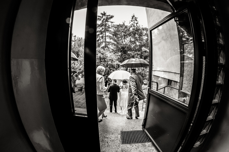 reportaż ślubny Kasi i Przemysława fotografia ślubna śląsk; fotografia ślubna kraków; dwóch fotograf na ślub; zdjęcia ślubne; fotograf ślubny bielsko