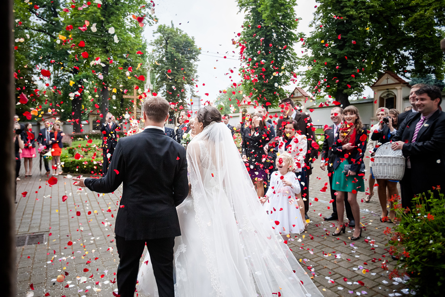 reportaż ślubny Kasi i Przemysława fotografia ślubna śląsk; fotografia ślubna kraków; dwóch fotograf na ślub; zdjęcia ślubne; fotograf ślubny bielsko