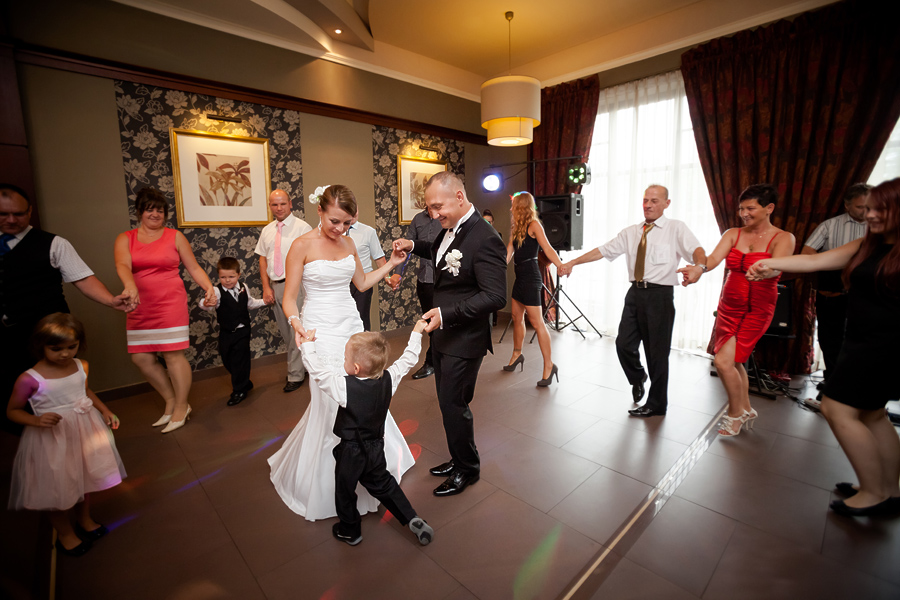 fotografia ślubna małopolska; fotografia ślubna oświęcim; dwóch fotograf na ślub; zdjęcia ślubne; fotograf ślubny bielsko