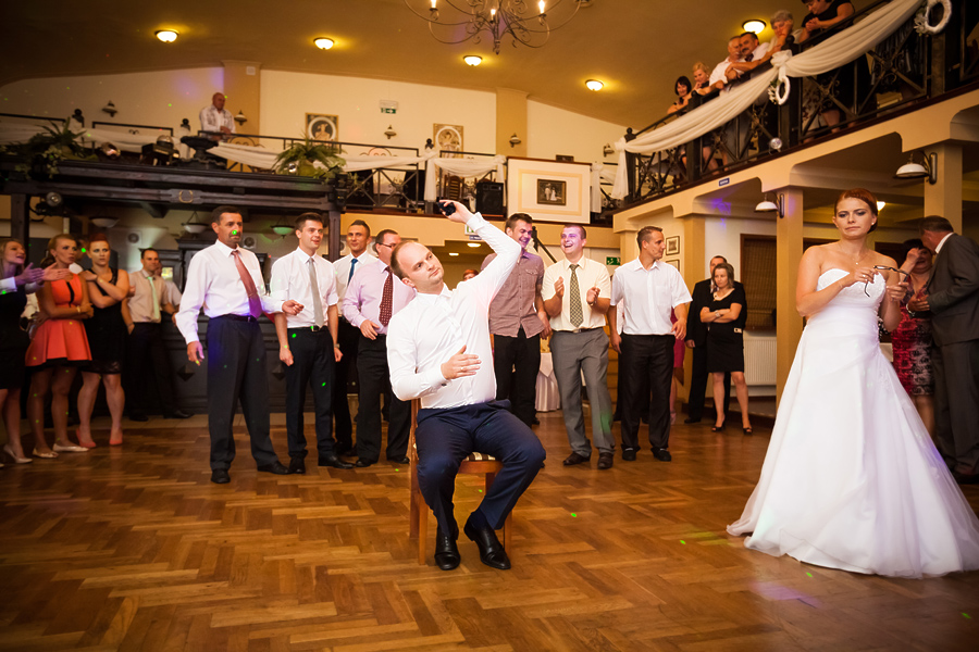reportaż ślubny Jagody i Sebastiana fotografia ślubna śląsk; fotografia ślubna bielsko; dwóch fotograf na ślub; zdjęcia ślubne; fotograf ślubny bielsko