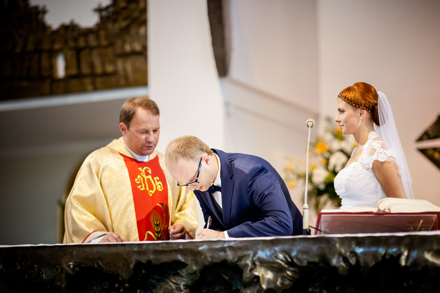 reportaż ślubny Jagody i Sebastiana fotografia ślubna śląsk; fotografia ślubna bielsko; dwóch fotograf na ślub; zdjęcia ślubne; fotograf ślubny bielsko