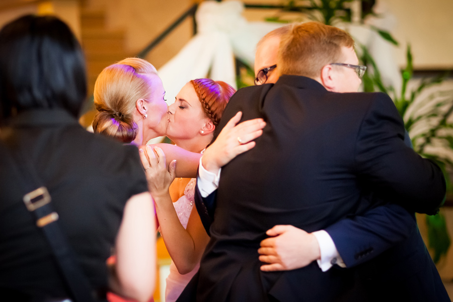 reportaż ślubny Jagody i Sebastiana fotografia ślubna śląsk; fotografia ślubna bielsko; dwóch fotograf na ślub; zdjęcia ślubne; fotograf ślubny bielsko
