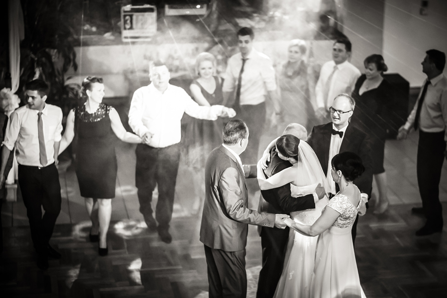 reportaż ślubny Jagody i Sebastiana fotografia ślubna śląsk; fotografia ślubna bielsko; dwóch fotograf na ślub; zdjęcia ślubne; fotograf ślubny bielsko