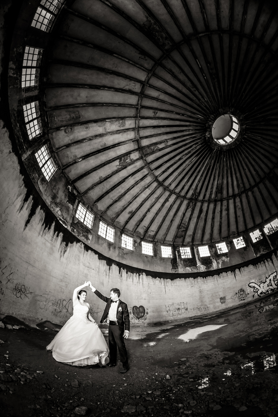 plener ślubny na Śląsku Karoliny i Błażeja fotografia ślubna śląsk; fotografia ślubna kraków; dwóch fotografów na ślub; zdjęcia ślubne; fotograf ślubny bielsko