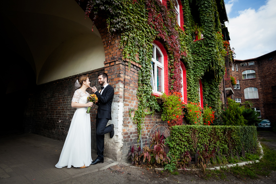 Magda i Radek - sesja ślubna na Nikiszowcu