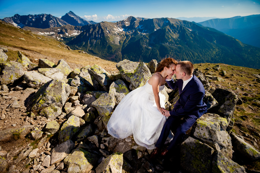 plener ślubny w Tatrach; sesja slubna Kasprowy; fotografia ślubna śląsk; fotografia ślubna kraków; dwóch fotograf na ślub; zdjęcia ślubne; fotograf ślubny bielsko