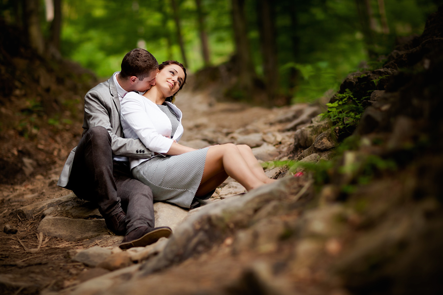 plener ślubny Ani i Gabriela w Beskidach plener ślubny w gorach; sesja slubna wodospad; fotografia ślubna śląsk; fotografia ślubna bielsko; dwóch fotograf na ślub; zdjęcia ślubne; fotograf ślubny bielsko