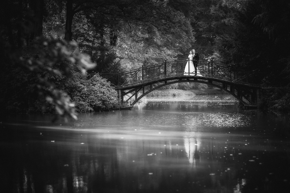 plener ślubny w pszczynie, sesja slubna w pszczynskim parku, sesja slubna pszczyna, plener slubny w pszczynskim parku, fotografia slubna czechowice, fotografia ślubna śląsk, fotografia ślubna bielsko, dwóch fotograf na ślub, zdjęcia ślubne, fotograf ślubny bielsko