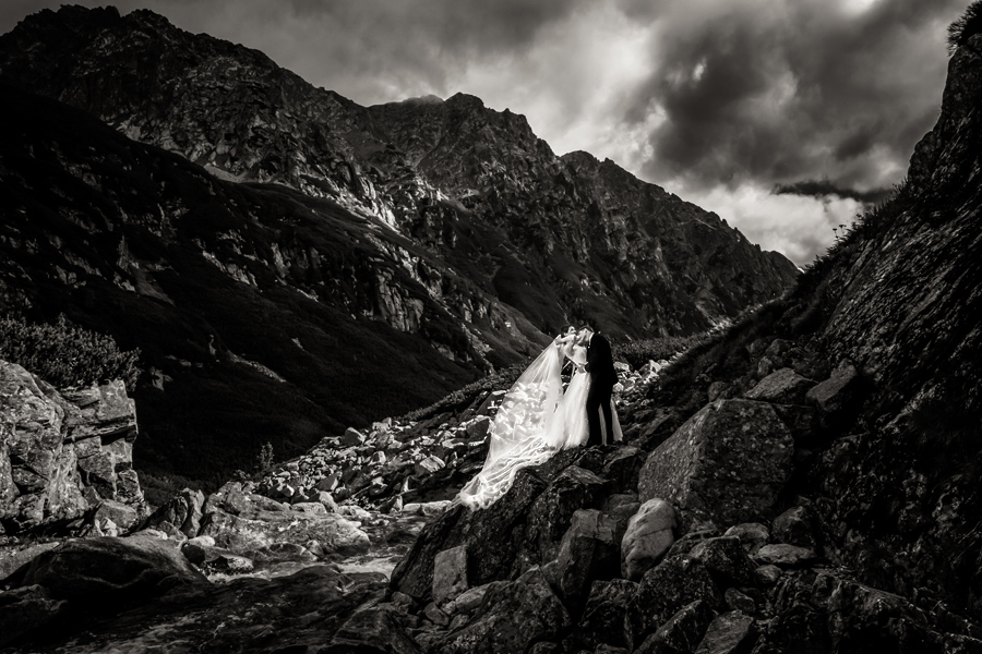 plener ślubny w Tatrach; fotografia ślubna śląsk; fotografia ślubna kraków; dwóch fotograf na ślub; zdjęcia ślubne; fotograf ślubny bielsko