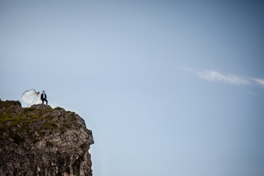 plener ślubny Angeliki i Adama w Tatrach plener ślubny w Tatrach; sesja slubna Nosal; sesja slubna Tatry; fotografia ślubna śląsk; fotografia ślubna kraków; dwóch fotograf na ślub; zdjęcia ślubne; fotograf ślubny bielsko