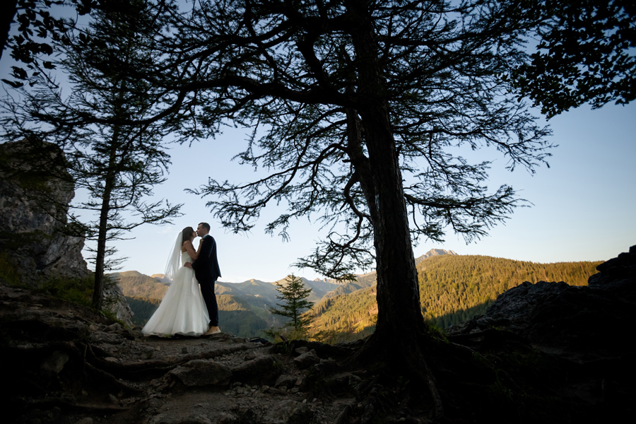 plener ślubny w Tatrach; sesja slubna Nosal; sesja slubna Tatry; fotografia ślubna śląsk; fotografia ślubna kraków; dwóch fotograf na ślub; zdjęcia ślubne; fotograf ślubny bielsko