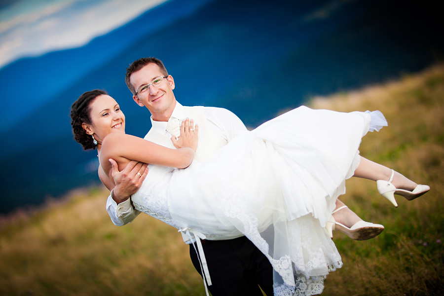 Sesja ślubna w Koniakowie Plener ślubny w górach