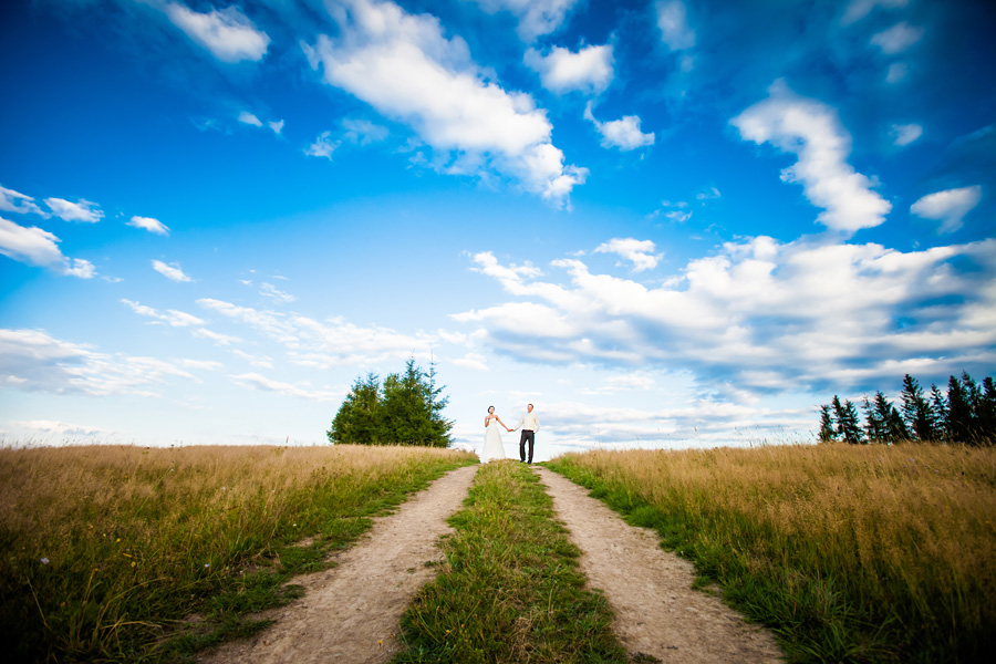 Sesja ślubna w Koniakowie Plener ślubny w górach