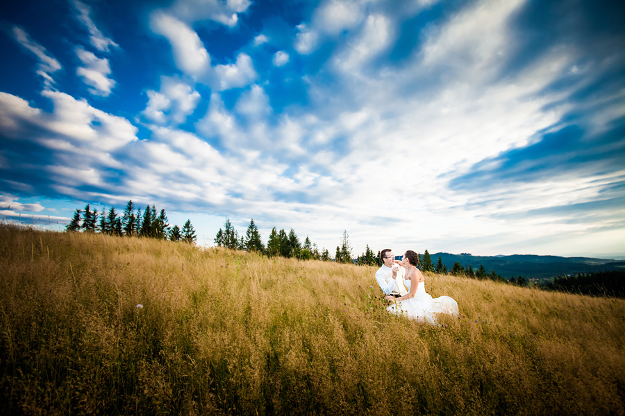 Sesja ślubna w Koniakowie Plener ślubny w górach