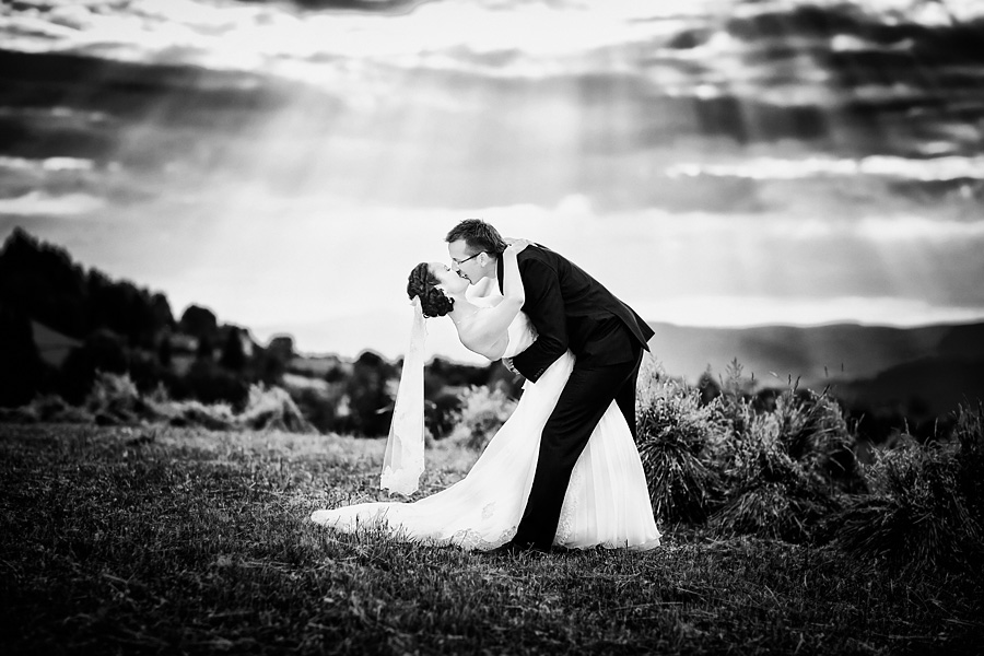 Sesja ślubna w Koniakowie Plener ślubny w górach