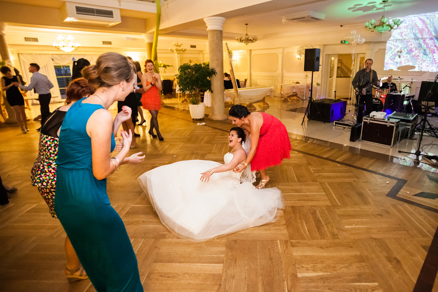 fotografia ślubna śląsk; fotografia ślubna kraków; dwóch fotograf na ślub; zdjęcia ślubne; fotograf ślubny bielsko