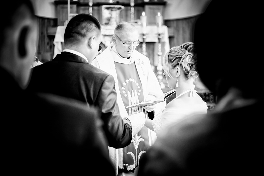 reportaz slubny Karoliny i Lukasza fotograf slubny slask