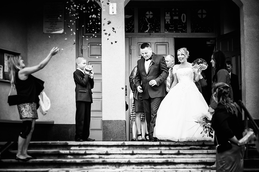 reportaz slubny Karoliny i Lukasza fotograf slubny slask