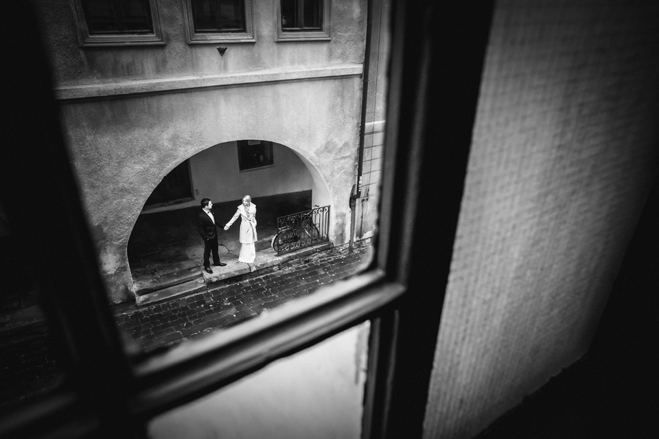 sesja slubna w bielsku, plener slubny w bielsku, sesja na wzgorzu bielskim, fotograf slubny bielsko, zdjecia slubne bielsko, fotografia slubna katowice, fotografia ślubna śląsk; fotografia ślubna bielsko; dwóch fotografów na ślub; zdjęcia ślubne; jesienna sesja slubna, sesja slubna w kawiarni, plener slubny w kawiarni