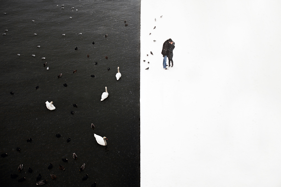 fotografia slubna slask; zdjecia slubne krakow, sesja narzeczenska krakow, zdjecia narzeczenskie zima, fotograf slubny bielsko