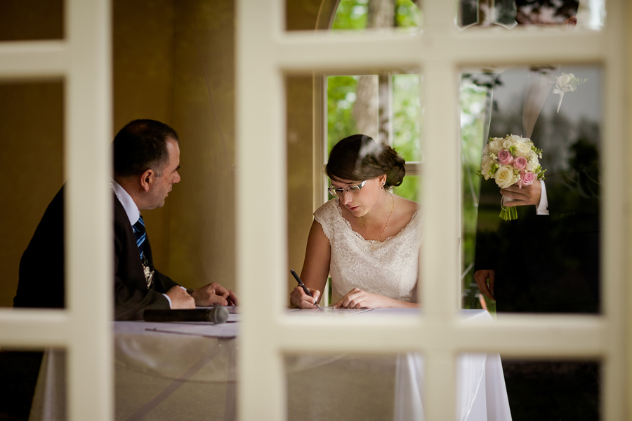 Plenerowy slub Asi i Tomka slub w plenerze; fotografia ślubna małopolska; fotografia ślubna krakow; dwóch fotograf na ślub; zdjęcia ślubne; fotograf ślubny bielsko