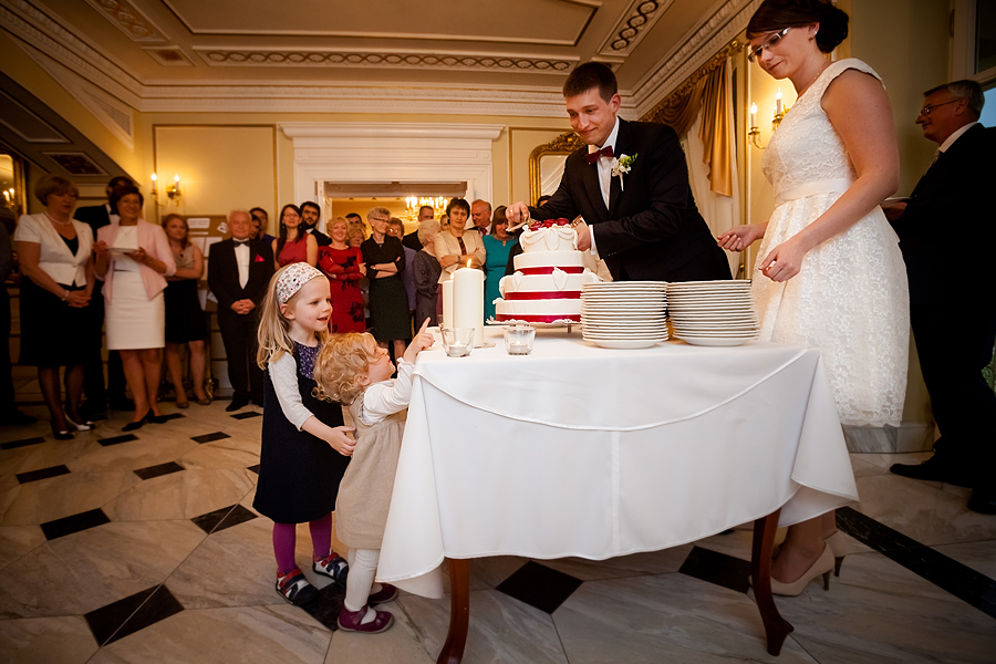 Plenerowy slub Asi i Tomka slub w plenerze; fotografia ślubna małopolska; fotografia ślubna krakow; dwóch fotograf na ślub; zdjęcia ślubne; fotograf ślubny bielsko