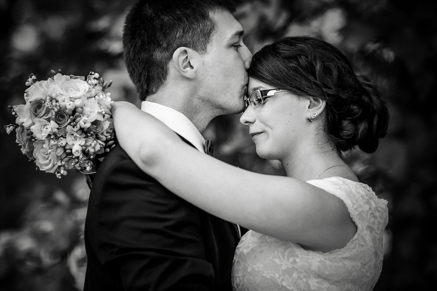 Plenerowy slub Asi i Tomka slub w plenerze; fotografia ślubna małopolska; fotografia ślubna krakow; dwóch fotograf na ślub; zdjęcia ślubne; fotograf ślubny bielsko