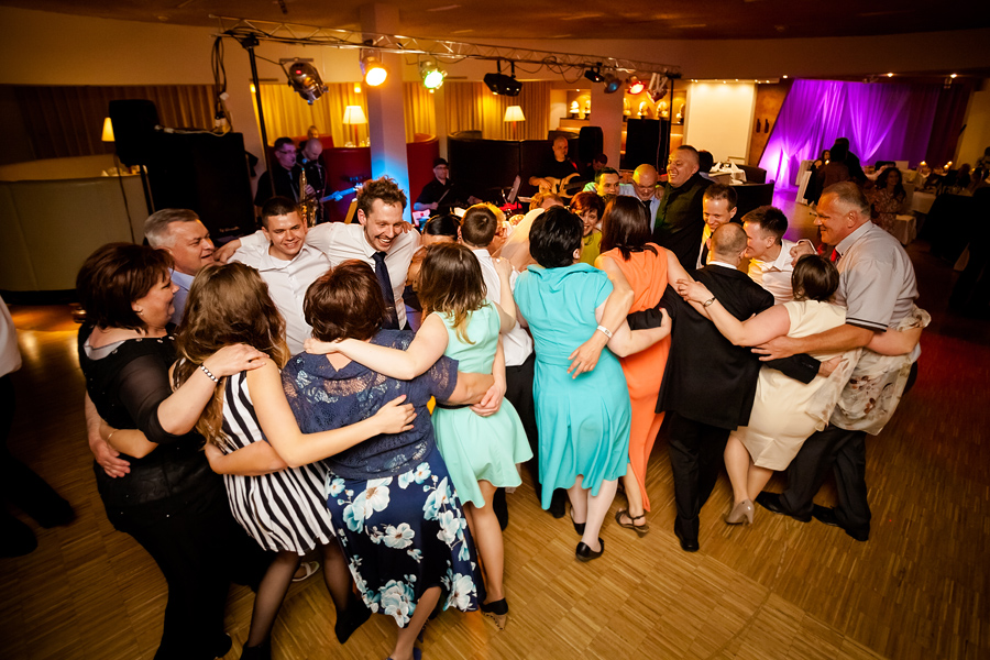 fotografia ślubna śląsk; fotografia ślubna kraków; dwóch fotograf na ślub; zdjęcia ślubne; fotograf ślubny krakow