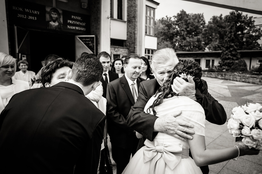 zdjecia slubne Ani i Tomka fotografia ślubna małopolska; fotografia ślubna krakow; dwóch fotograf na ślub; zdjęcia ślubne; fotograf ślubny bielsko